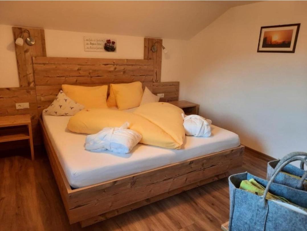Ferienwohnungen Winnebach Gries im Sulztal Exterior foto