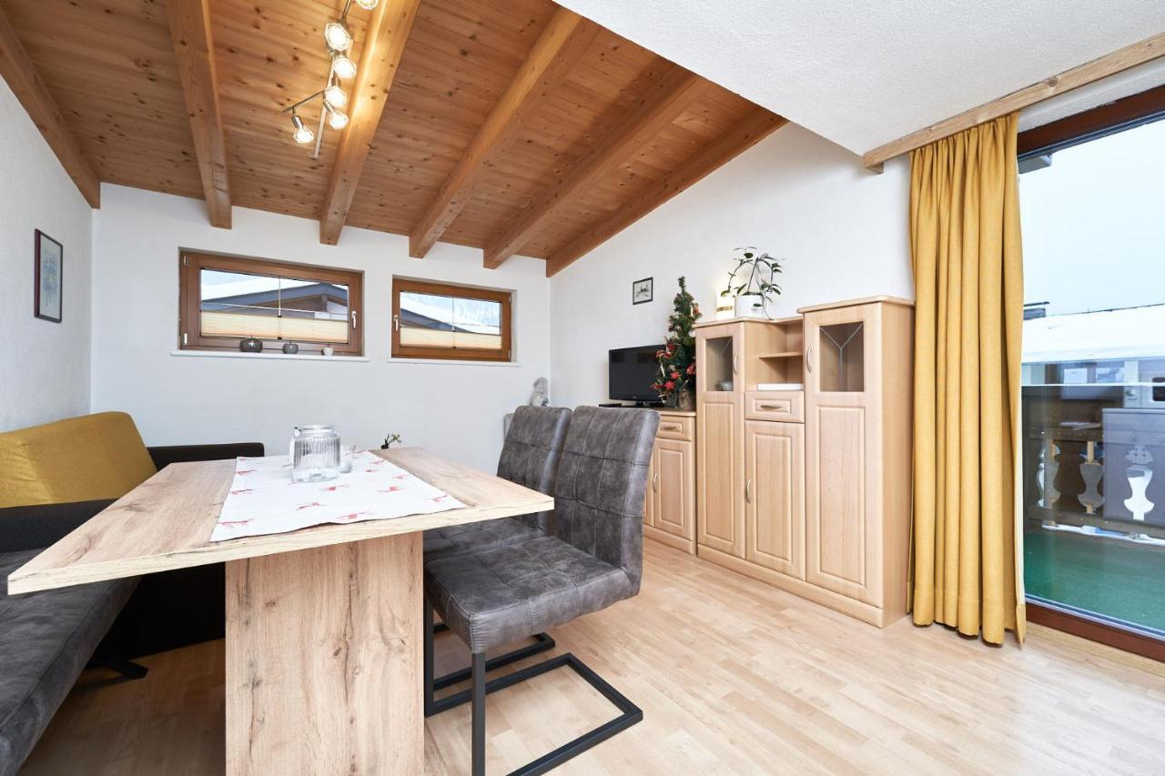 Ferienwohnungen Winnebach Gries im Sulztal Exterior foto